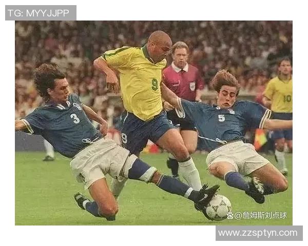 足球明星精彩过人技巧集锦带你领略足球魅力与技术的完美结合